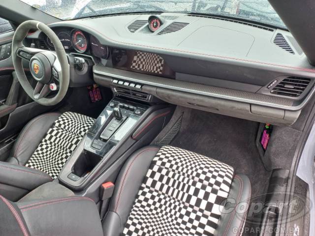 2024 PORSCHE 911 CABRIOLET 