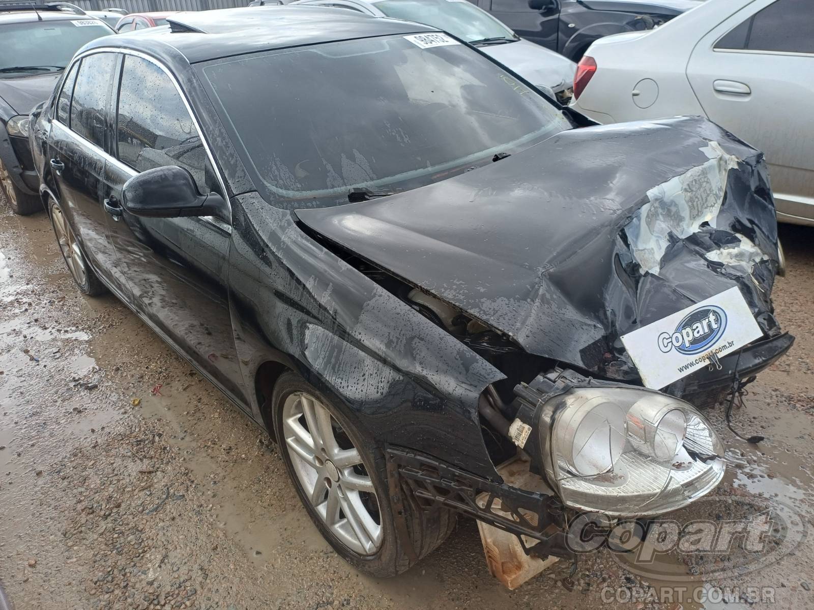 Volkswagen Jetta 2.5 2009 Médio Dano Frontal