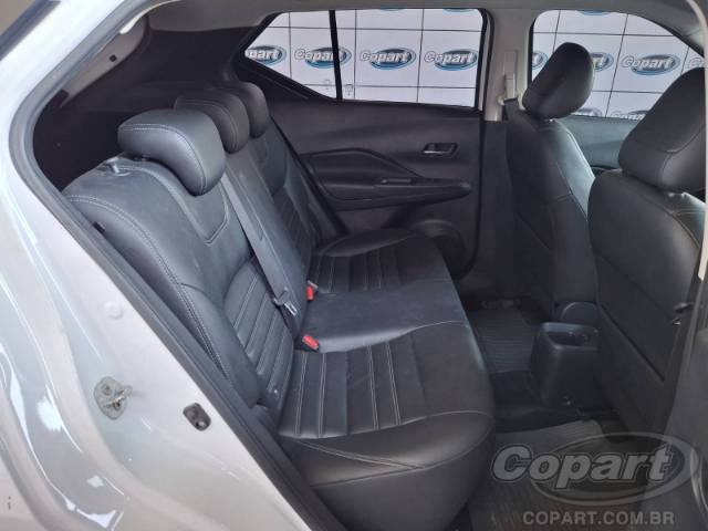 2022 NISSAN KICKS 