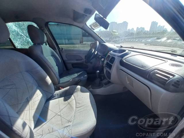 2004 RENAULT CLIO 