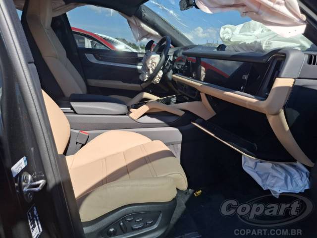 2026 PORSCHE CAYENNE COUPE 