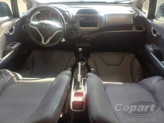 2011 HONDA FIT 