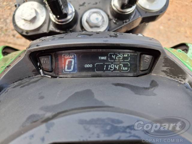 2025 BAJAJ DOMINAR 