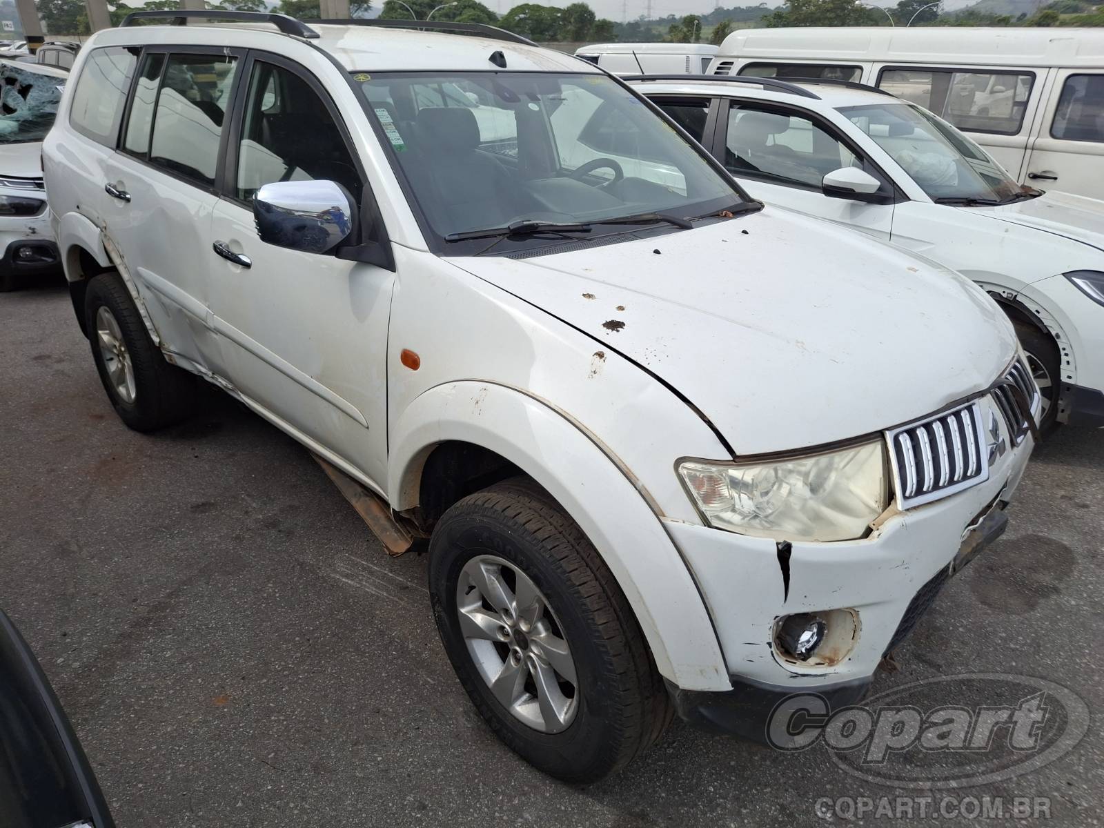 Veículo Mitsubishi Pajero Mitsubishi Pajero Dakar 2013 em leilão