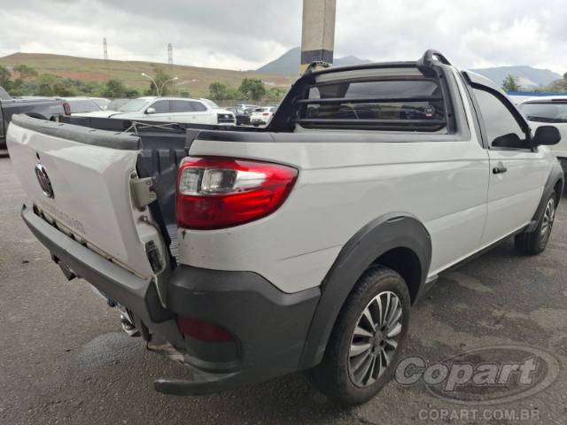 2015 FIAT STRADA 