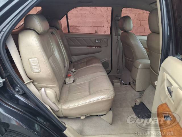 2010 TOYOTA HILUX SW4 