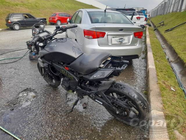 2024 BAJAJ DOMINAR 
