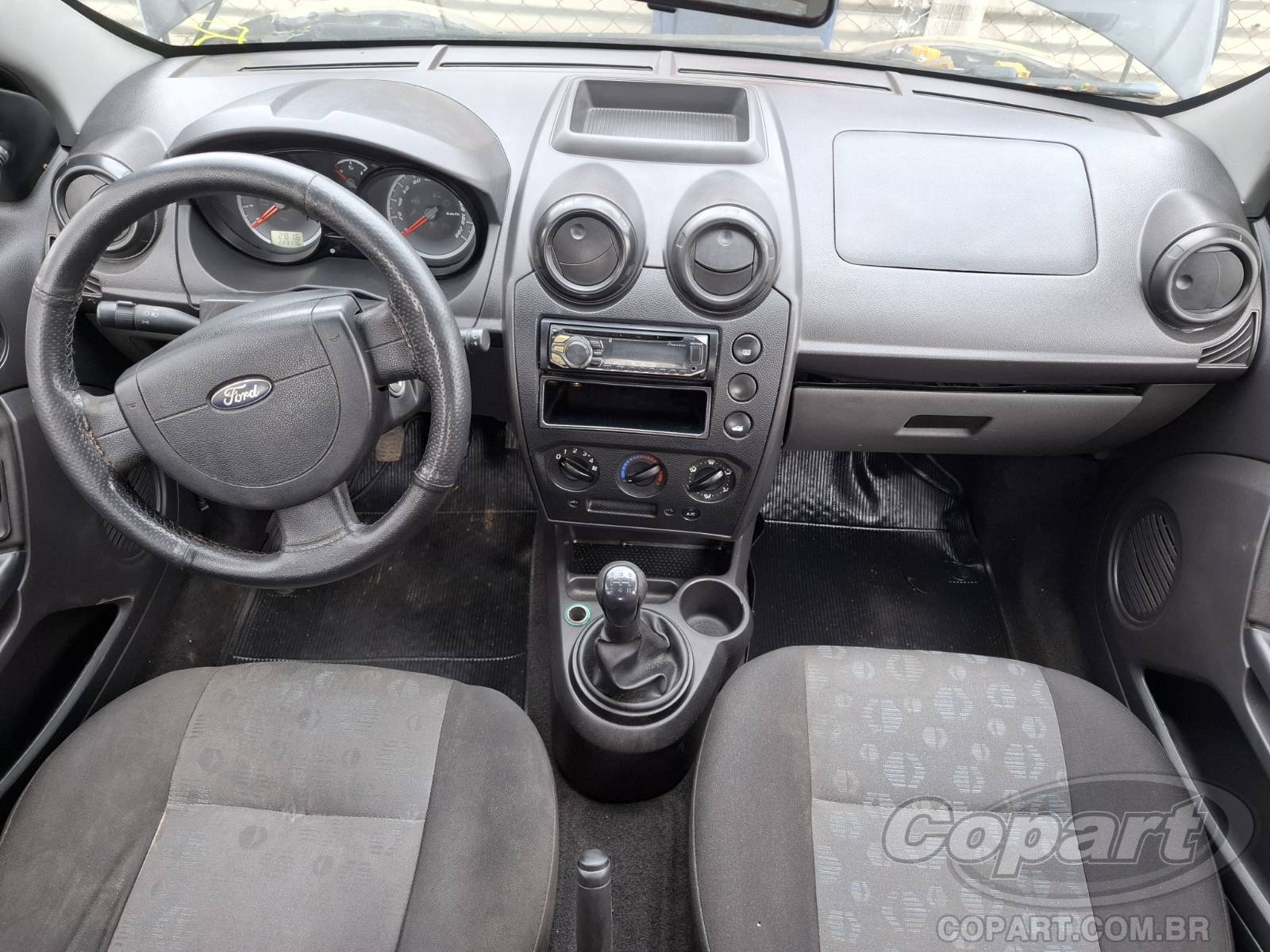 Foto 9 de 10: 2014 FORD FIESTA