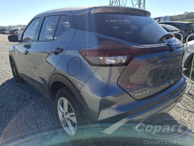 2024 NISSAN KICKS 