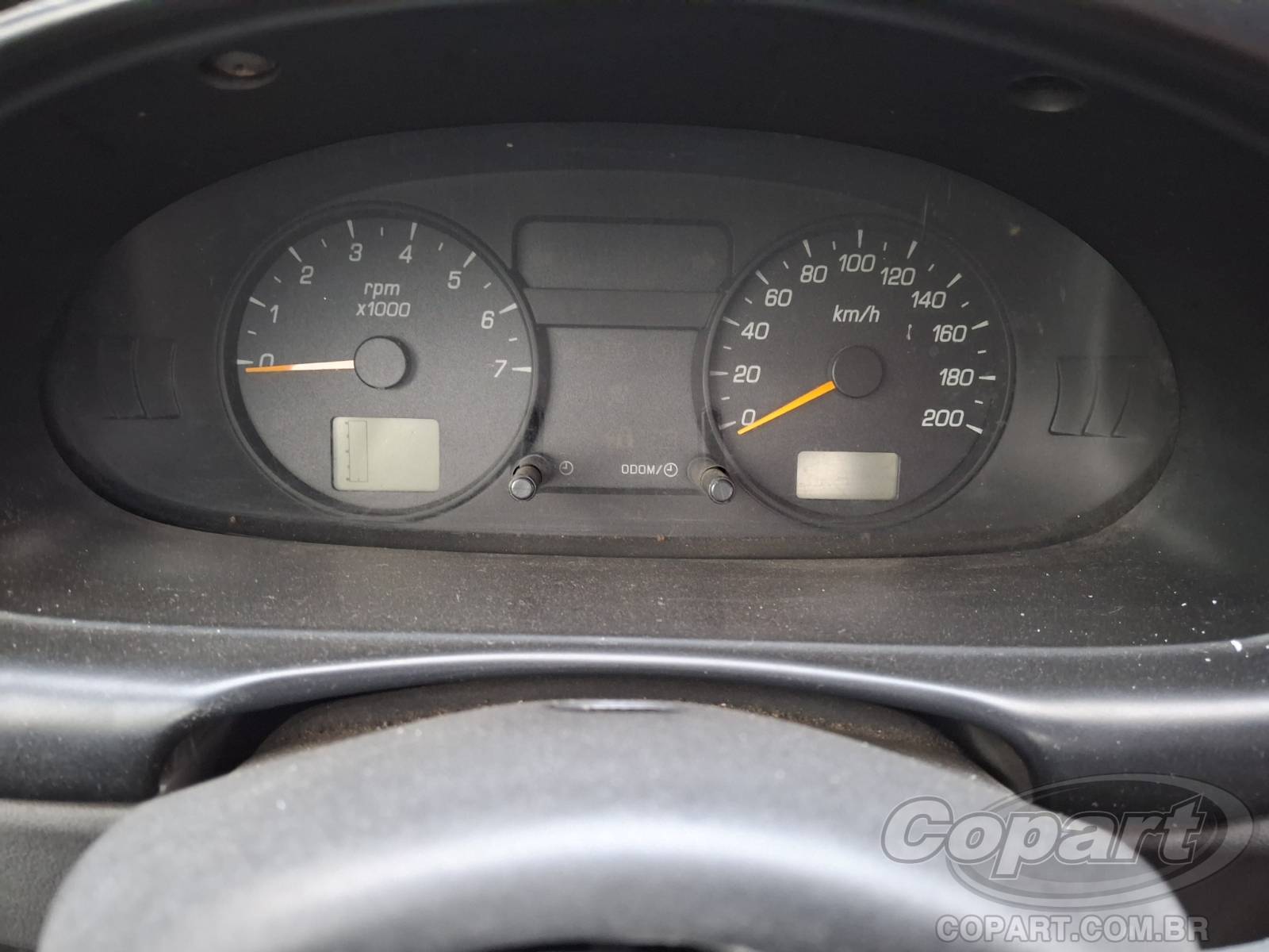 Foto 8 de 11: 2010 FORD COURIER