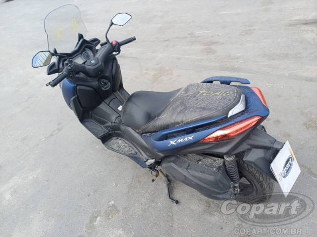 2021 YAMAHA XMAX 
