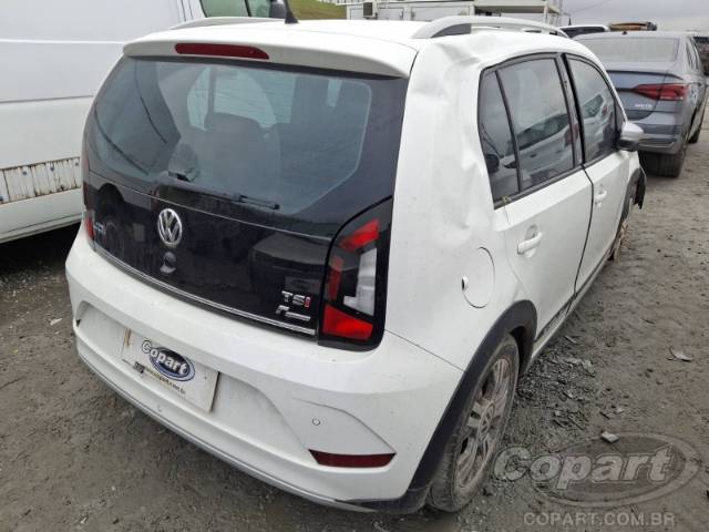 2018 VOLKSWAGEN UP 