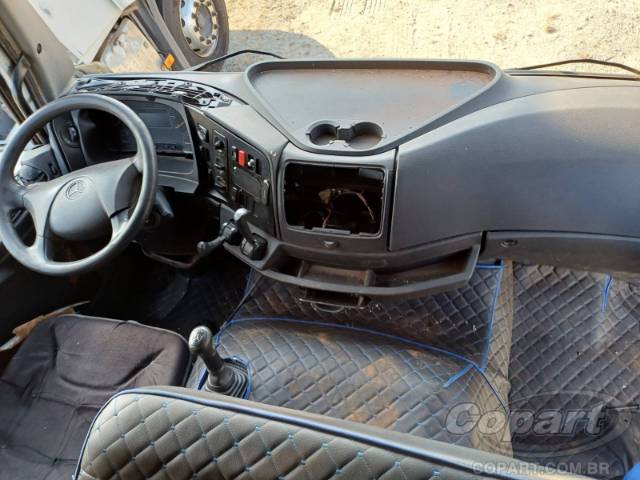 2013 MERCEDES BENZ AXOR 