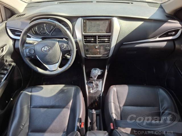 2019 TOYOTA YARIS SEDA 