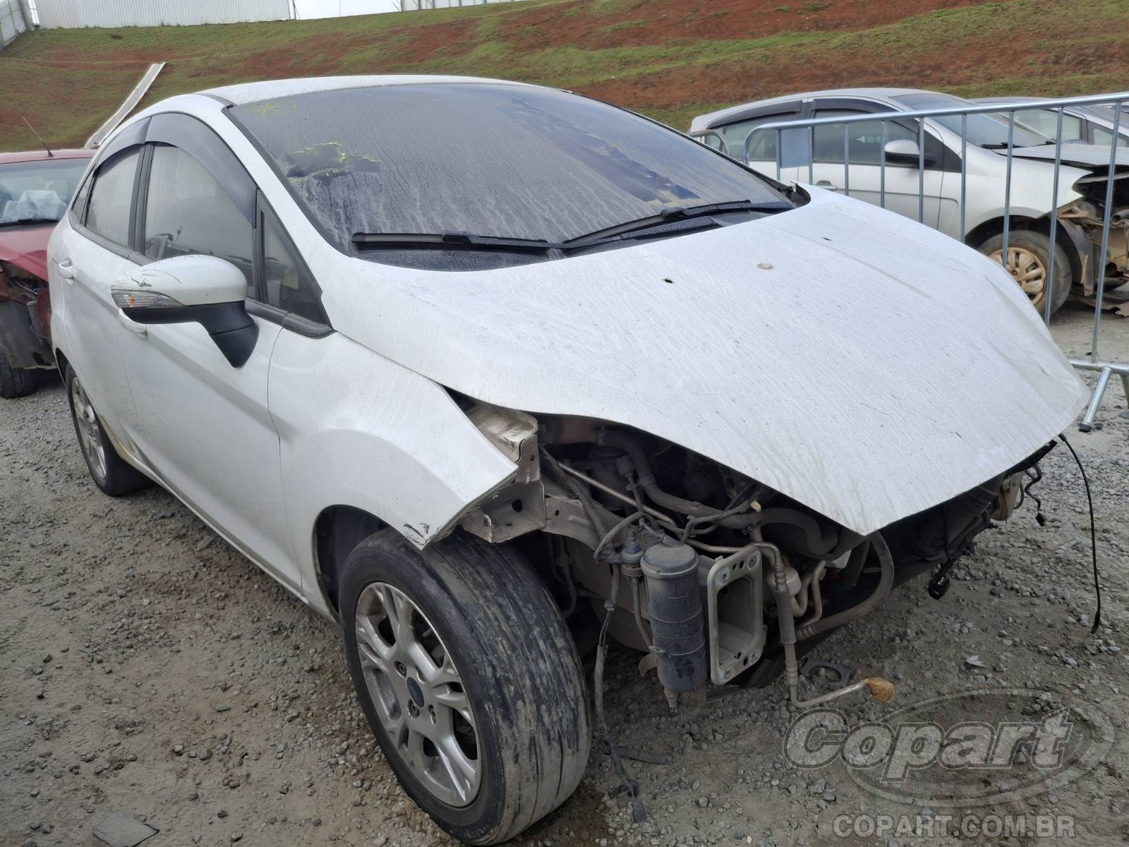 Ford Fiesta Sedan 1.6 16V Ti-VCT 2015 - Collision Damage