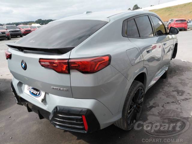 2024 BMW X2 