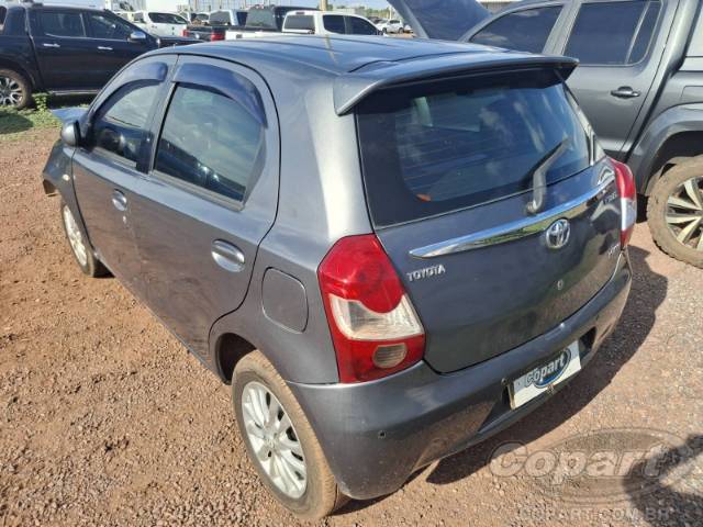 2013 TOYOTA ETIOS 