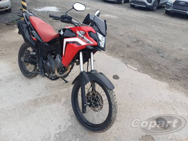 2025 HONDA XRE SAHARA 300 