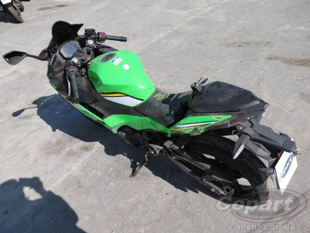 2025 KAWASAKI NINJA 500 
