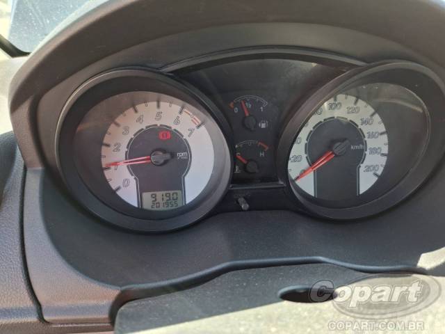 2009 FORD FIESTA SEDAN 