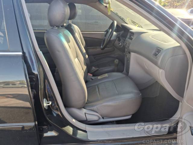 2001 TOYOTA COROLLA 