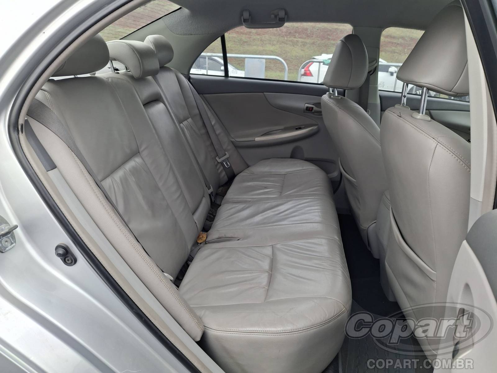 2011 TOYOTA COROLLA — foto 6 de 15