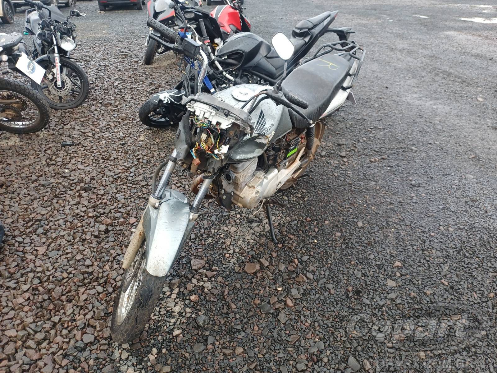 Foto 2: 2011 HONDA CG 150