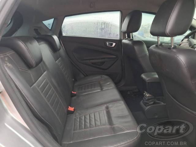 2015 FORD FIESTA 