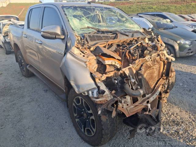 2021 TOYOTA HILUX CD 