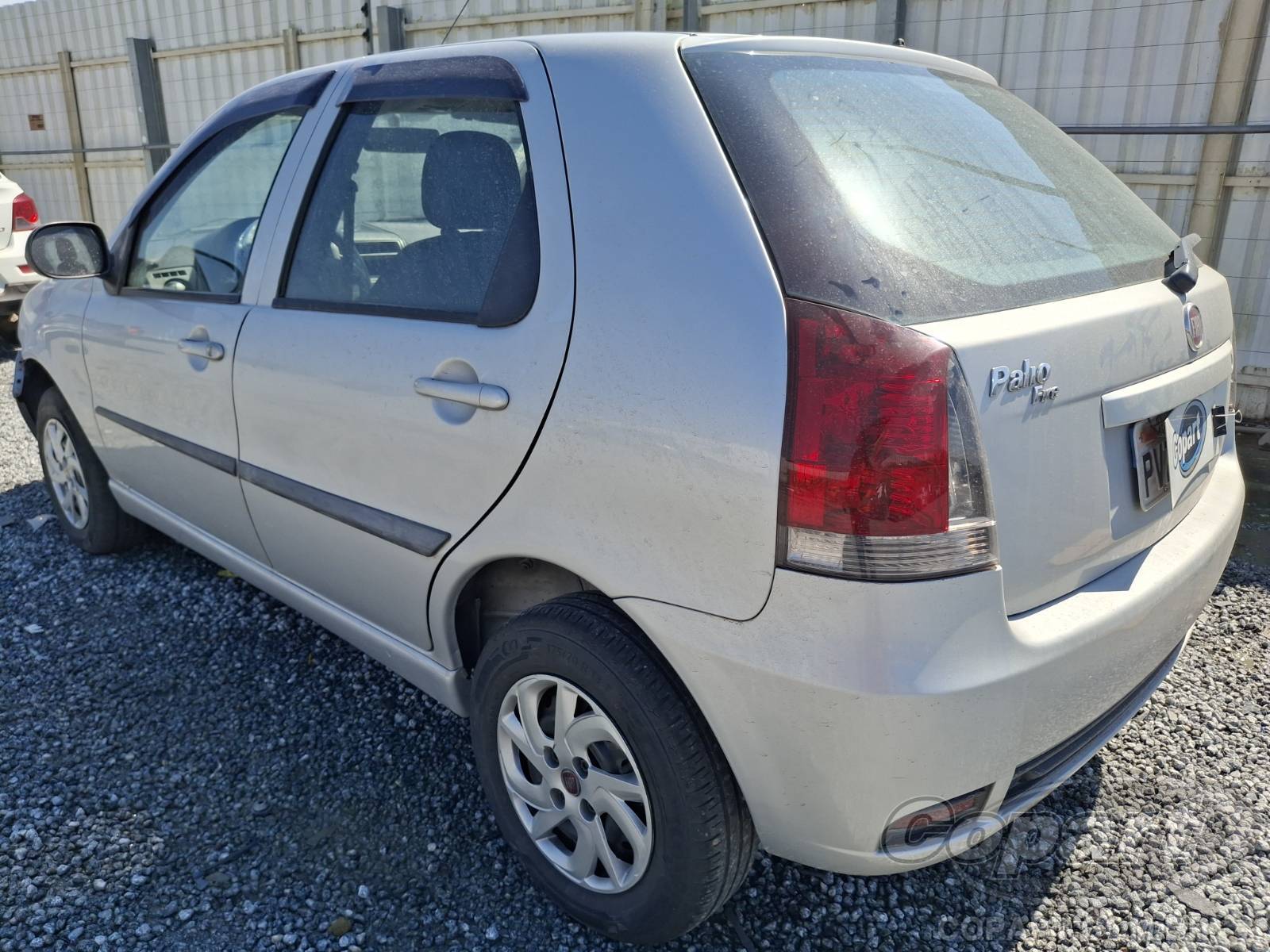 2015 FIAT PALIO — foto 3 de 12