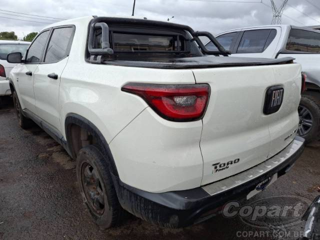 2021 FIAT TORO 