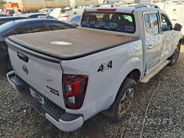 2024 NISSAN FRONTIER CD 