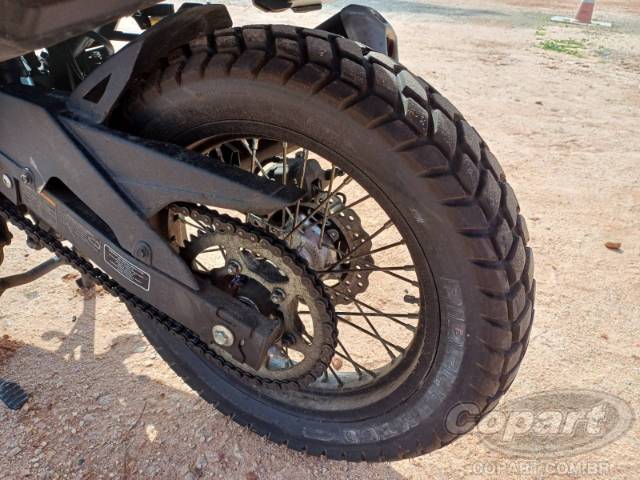 2025 KAWASAKI VERSYS-X 