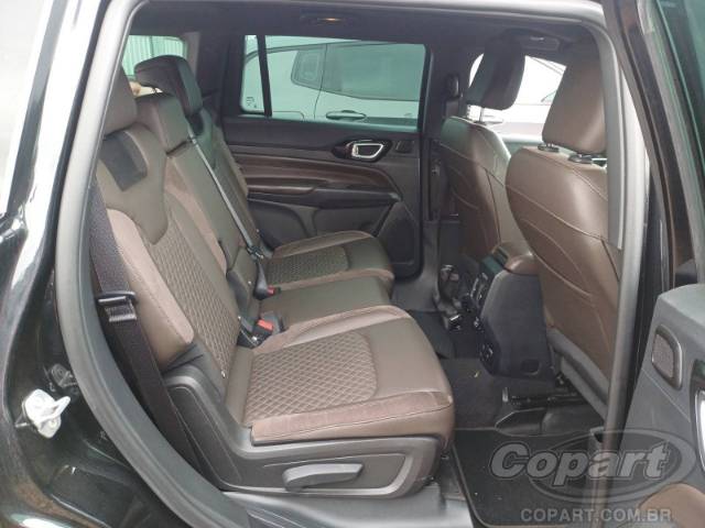 2023 JEEP COMMANDER 
