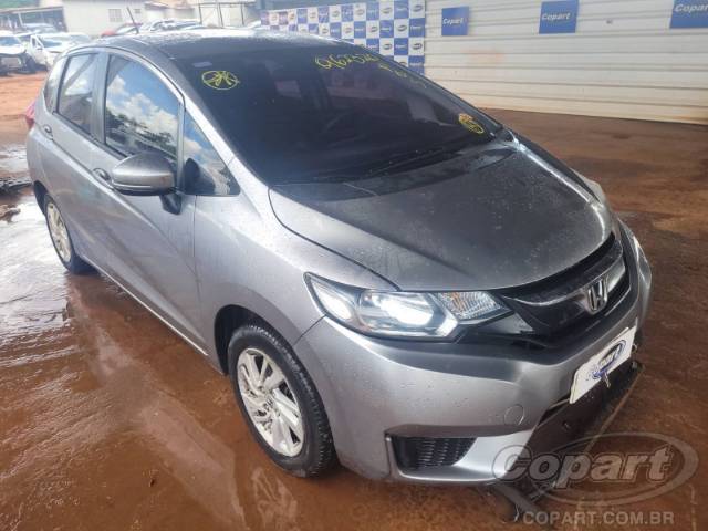 2015 HONDA FIT 