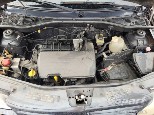 2009 RENAULT LOGAN 