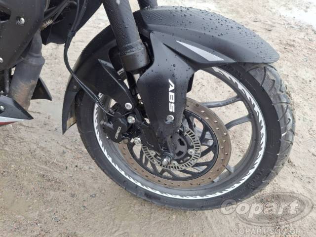 2026 BAJAJ DOMINAR 