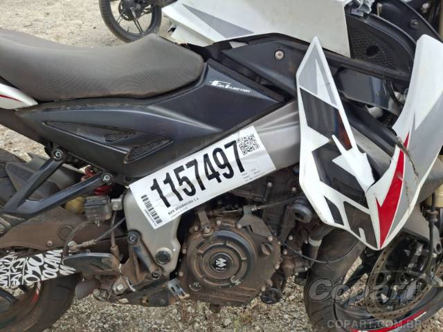 2026 BAJAJ DOMINAR 