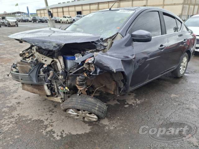 2017 NISSAN VERSA 