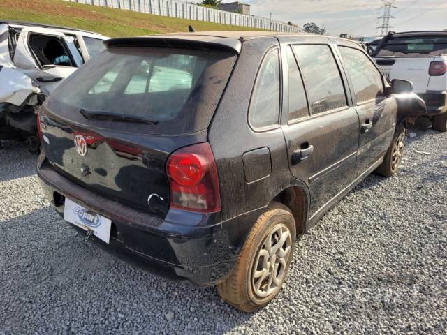 2013 VOLKSWAGEN GOL 