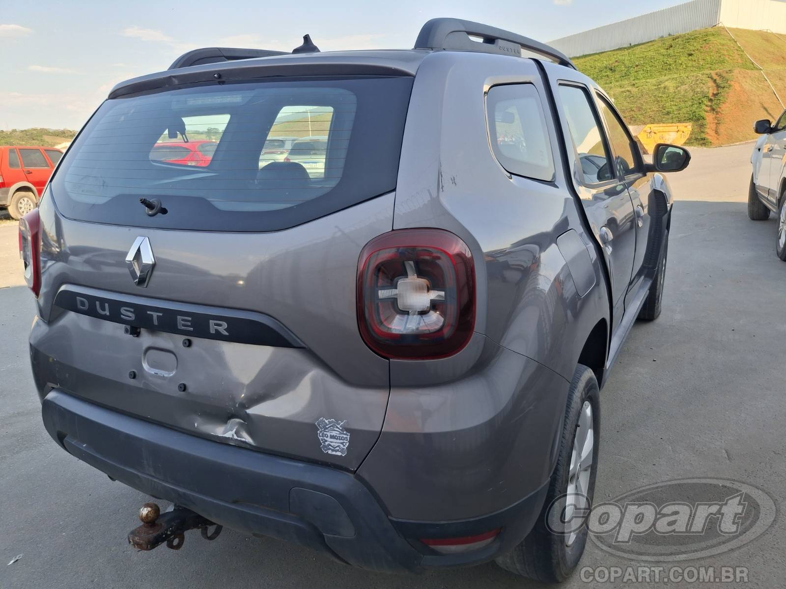 Foto 4: 2022 RENAULT DUSTER