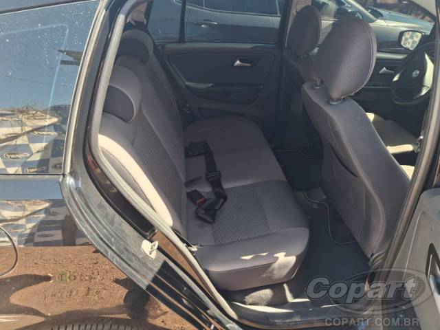 2011 VOLKSWAGEN SPACEFOX 