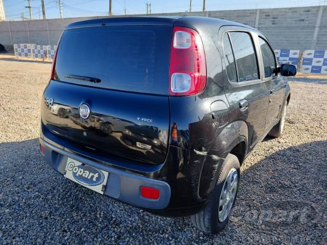2013 FIAT UNO 
