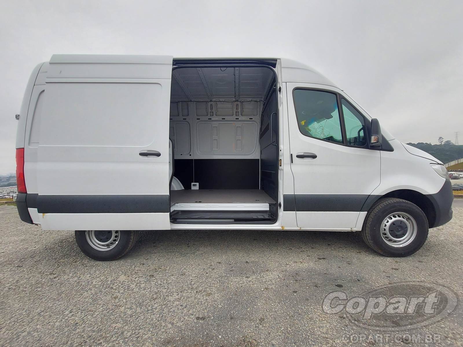 Foto 11 de 12: 2022 MERCEDES BENZ SPRINTER