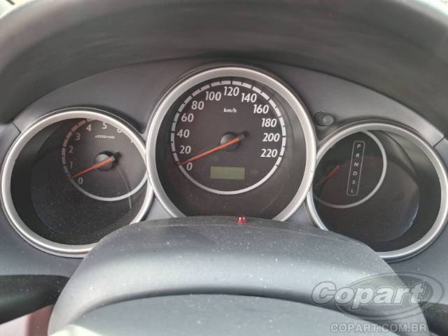 2005 HONDA FIT 