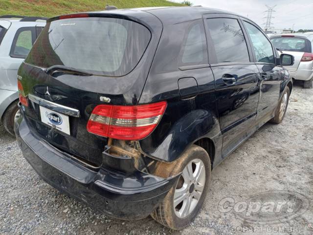 2011 MERCEDES BENZ CLASSE B 