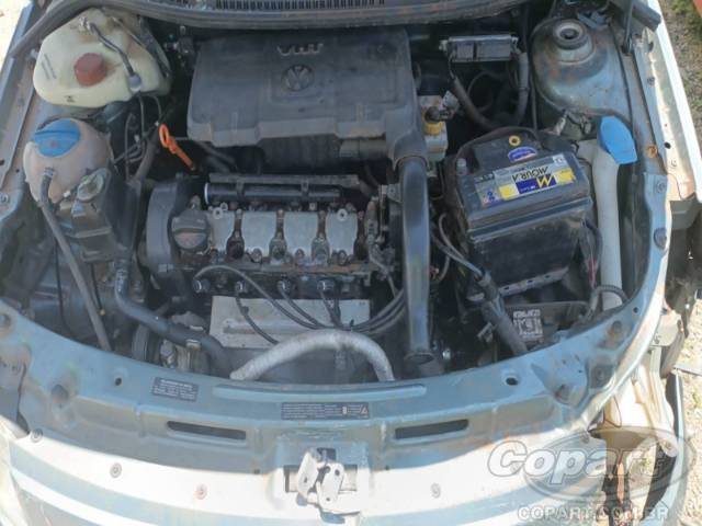 2011 VOLKSWAGEN VOYAGE 