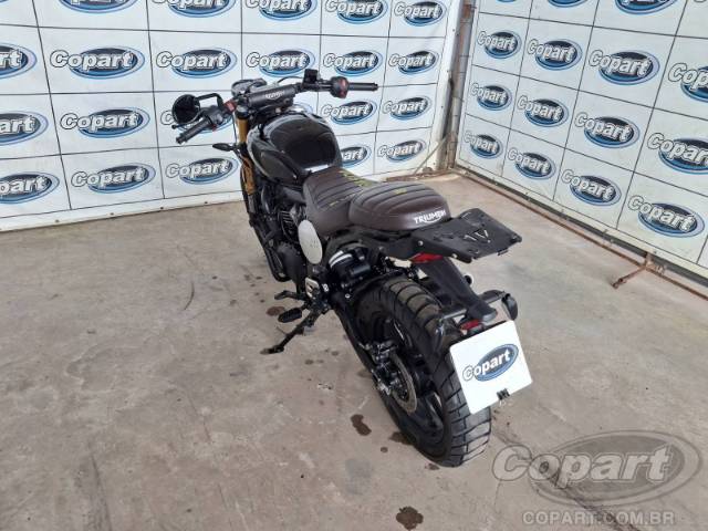 2025 TRIUMPH SCRAMBLER 