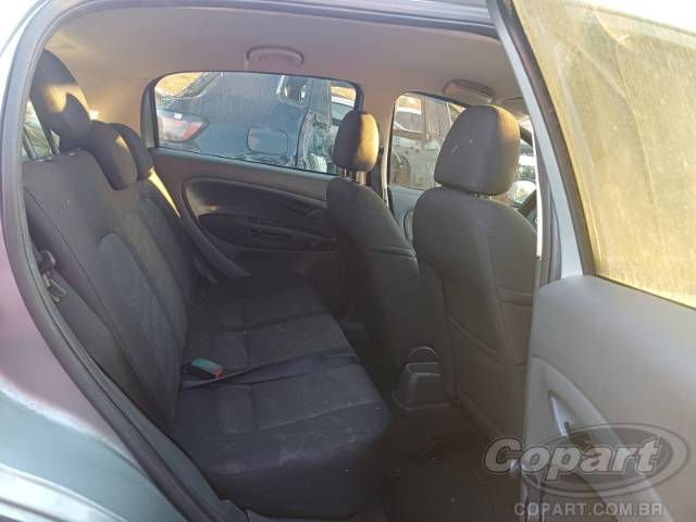 2011 FIAT PUNTO 