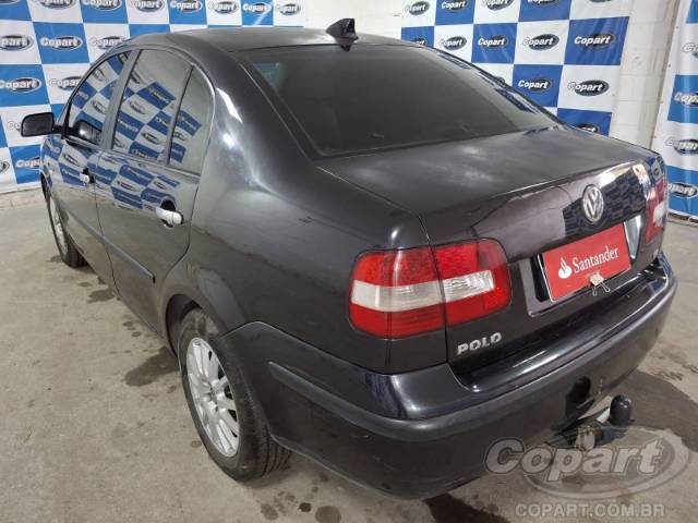 2005 VOLKSWAGEN POLO SEDAN 